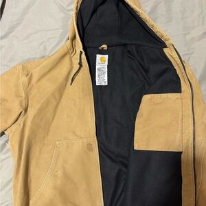 Vintage Distressed Carhartt Hooded Jacket J168